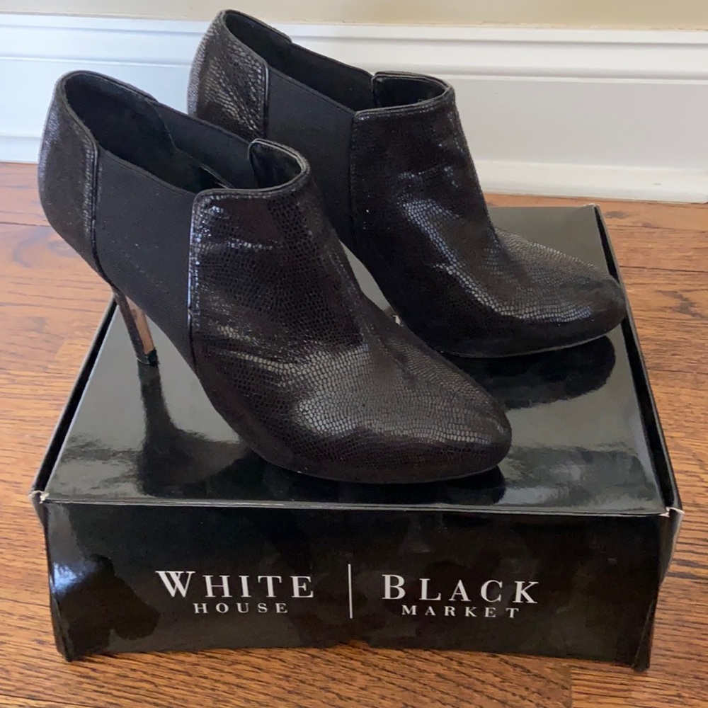 Size 9 White House / Black Market black bootie